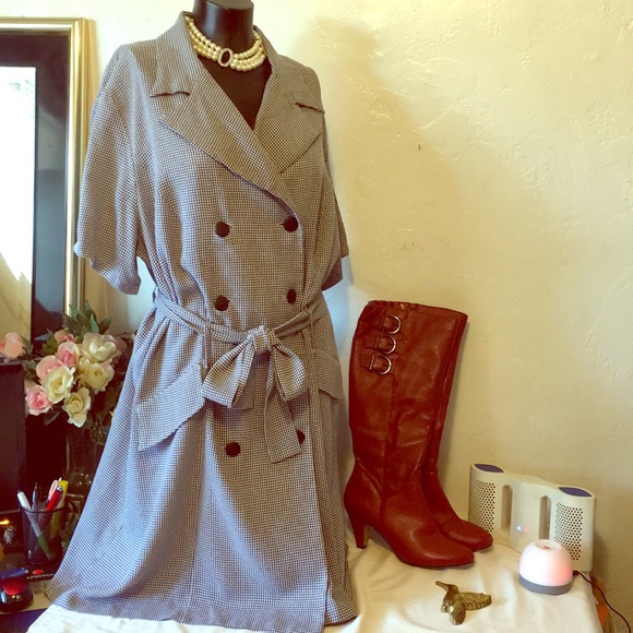 Boulevard DE Paris Dresses & Skirts - Boulevard DE Paris Double Breasted Dress